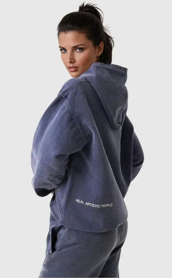 Culture-hoodie – Damhoodie med modernt kulturtryck