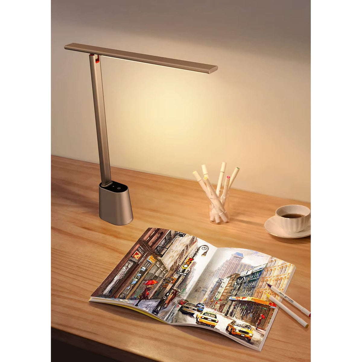Dimbar uppladdningsbar LED-skrivbordslampa med 180° rotation