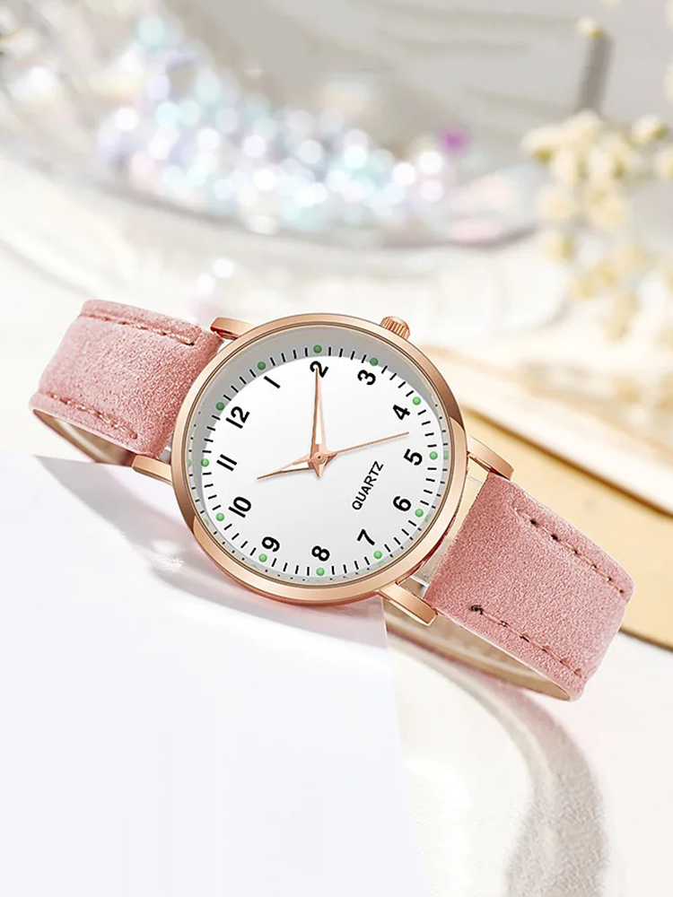Elegant damklocka med läderband