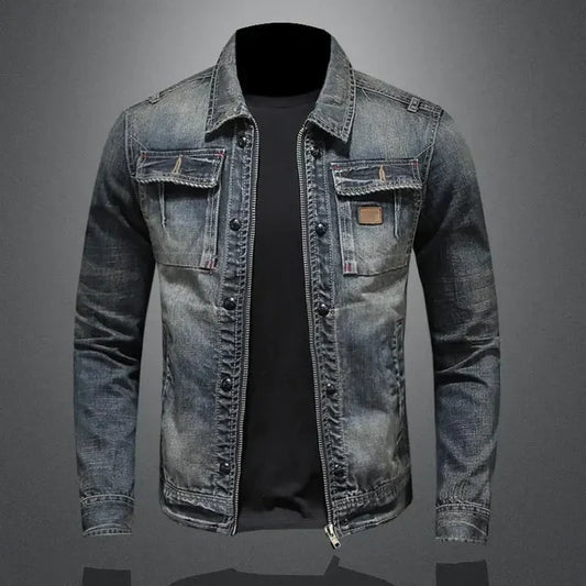 Klassisk jeansjacka i urban stil
