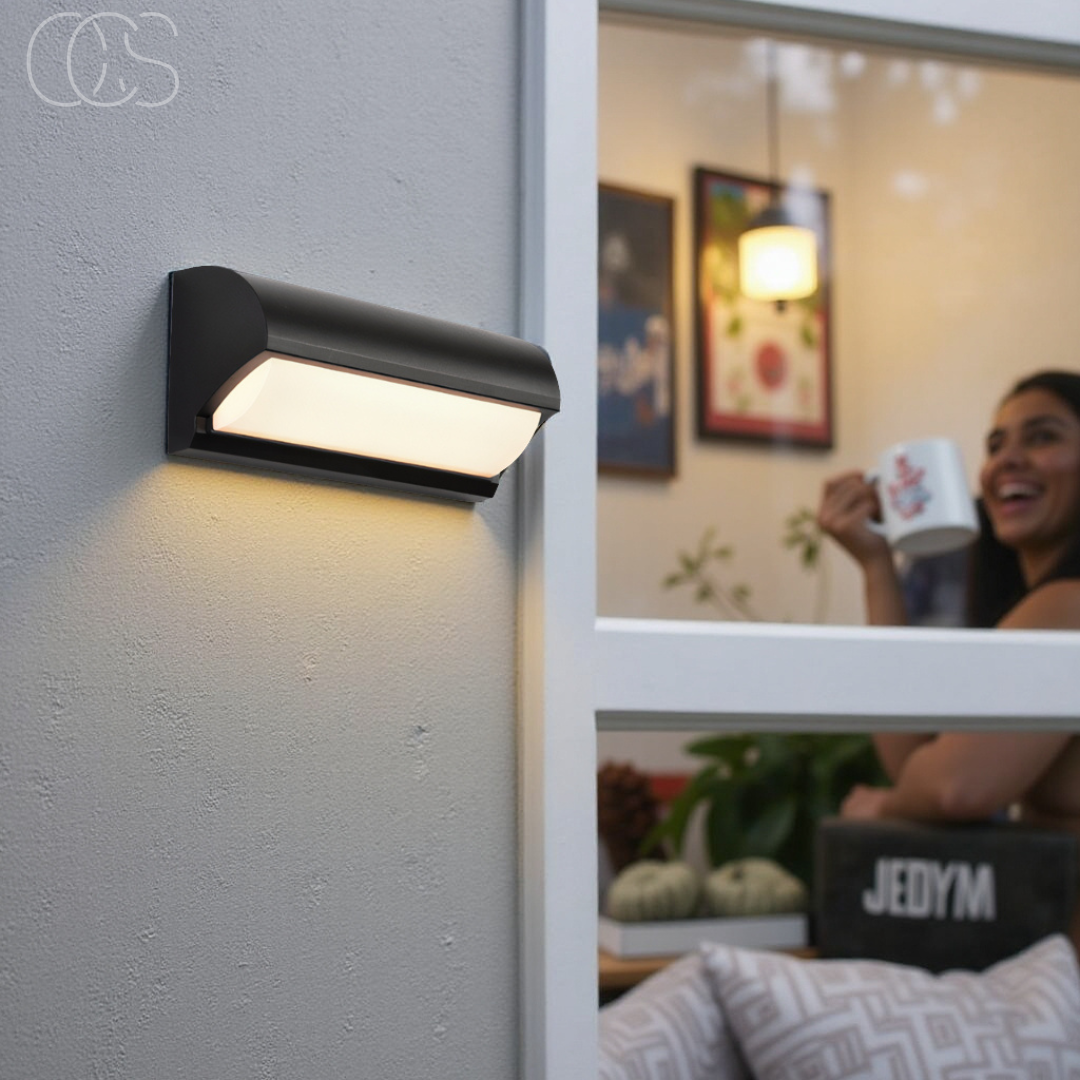 Modern svart utomhus-LED-vägglampa – Väderbeständig varm belysning för trädgård, uteplats och entréer