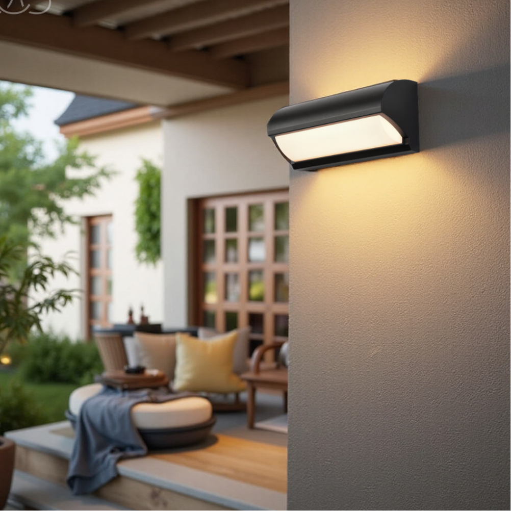 Modern svart utomhus-LED-vägglampa – Väderbeständig varm belysning för trädgård, uteplats och entréer