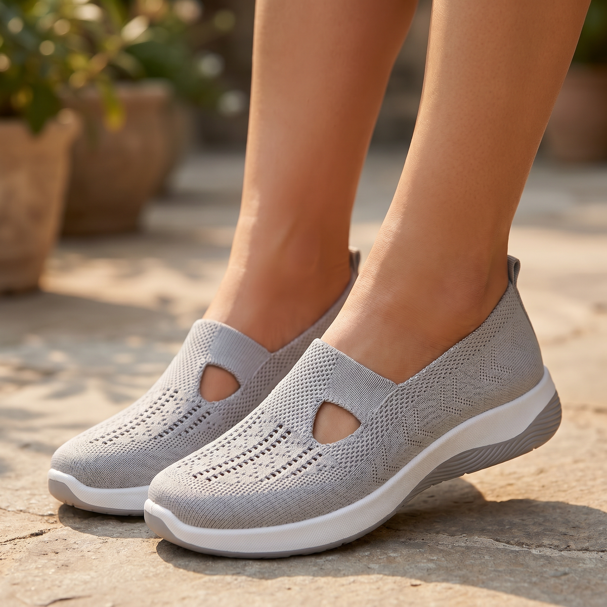 Ortopediska slip-on-skor för dam | Med andningsförmåga | Anpassade för svullna fötter