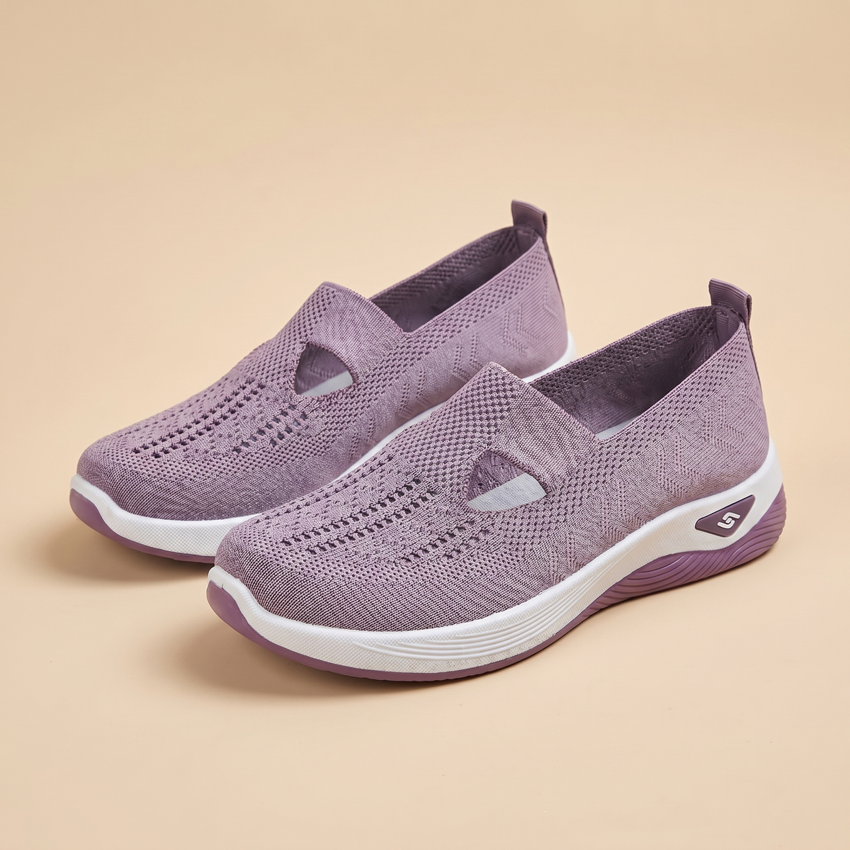 Ortopediska slip-on-skor för dam | Med andningsförmåga | Anpassade för svullna fötter