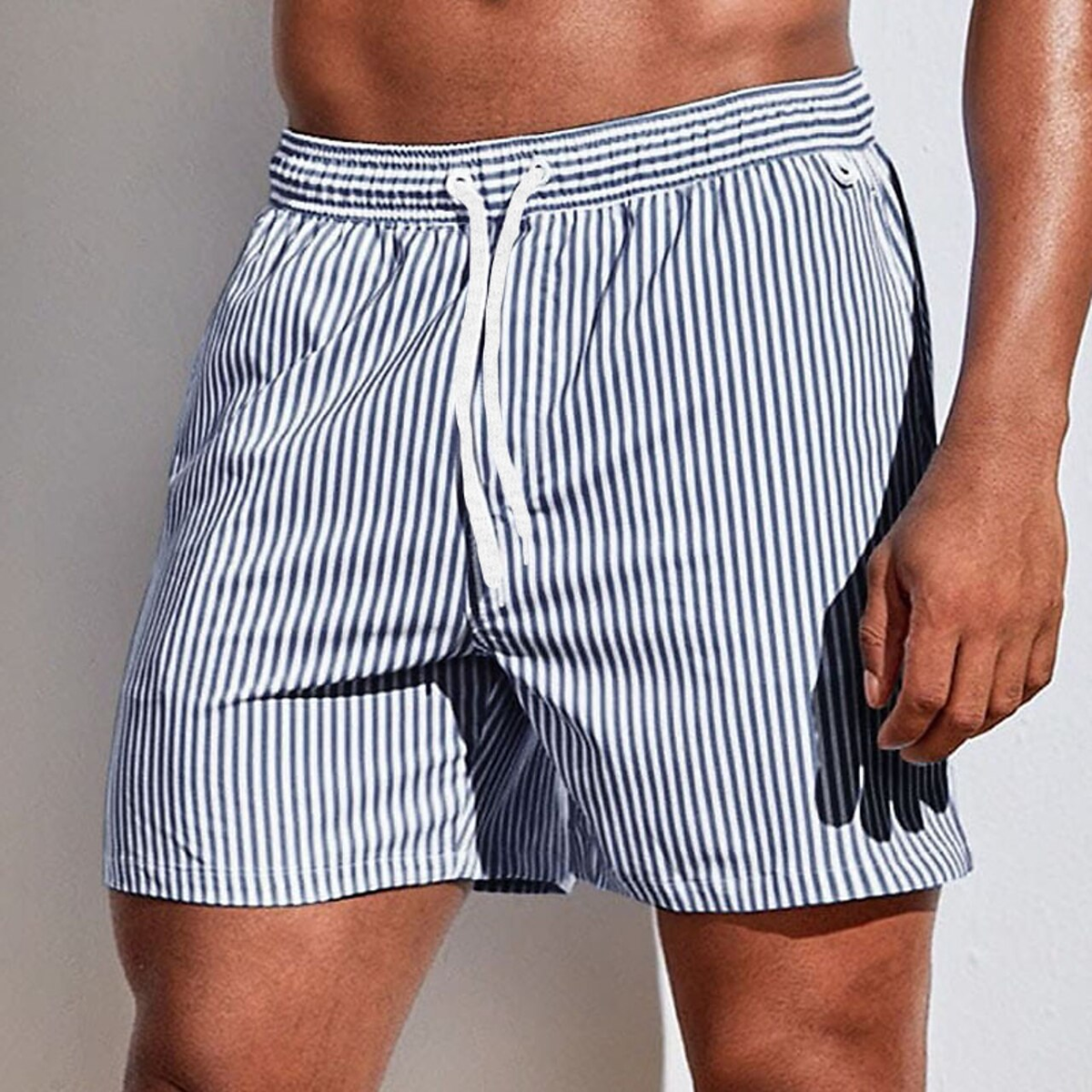 Randiga shorts med dragsko för herrar