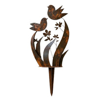 Rustik trädgårdssticka med fågel och vildblommor
