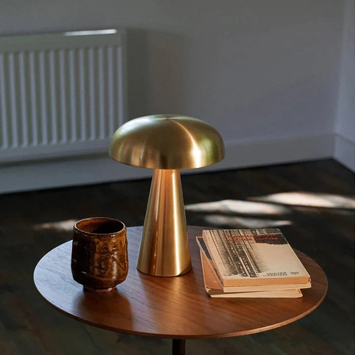 Snygg bärbar bordslampa