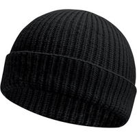 Stickad vintermössa