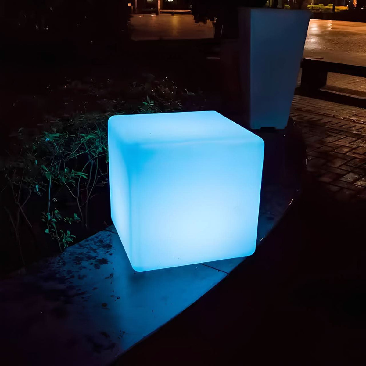 Trådlös kubformad LED-trädgårdsbelysning