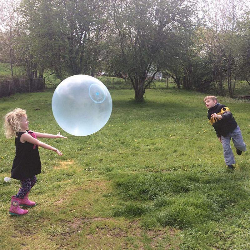 Uppblåsbar bubbelboll